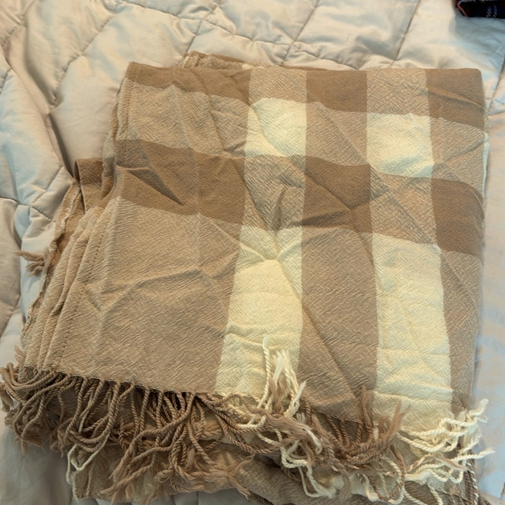 Burberry wool cape